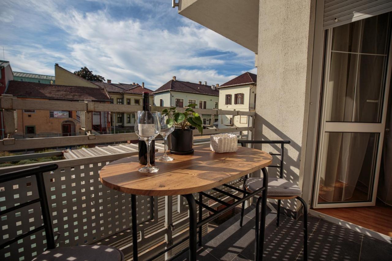 Mokka Apartments Miskolc Eksteriør bilde