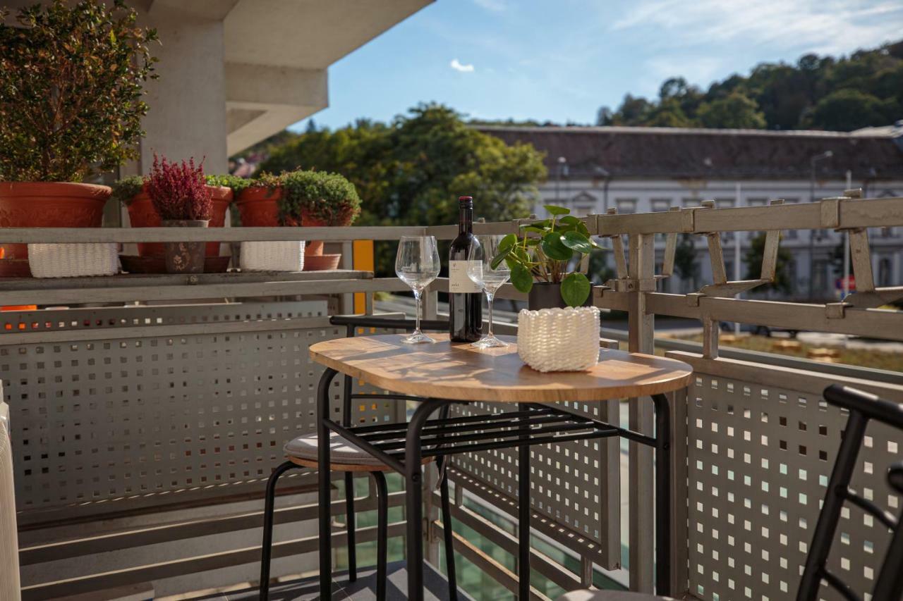 Mokka Apartments Miskolc Eksteriør bilde
